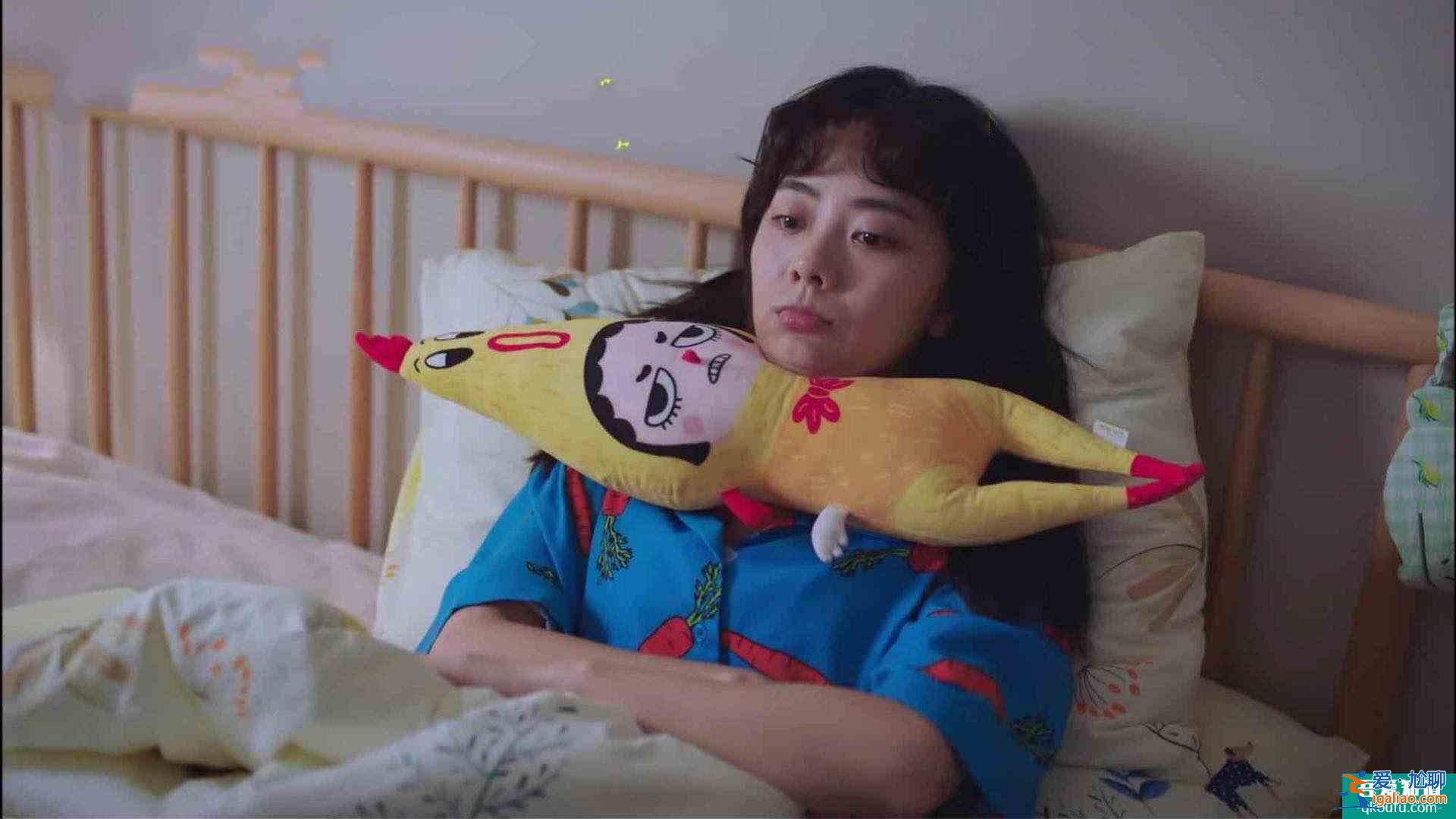 《以家人之名》陳婷反對凌霄談戀愛，挖苦尖尖家窮，凌霄當(dāng)場翻臉？
