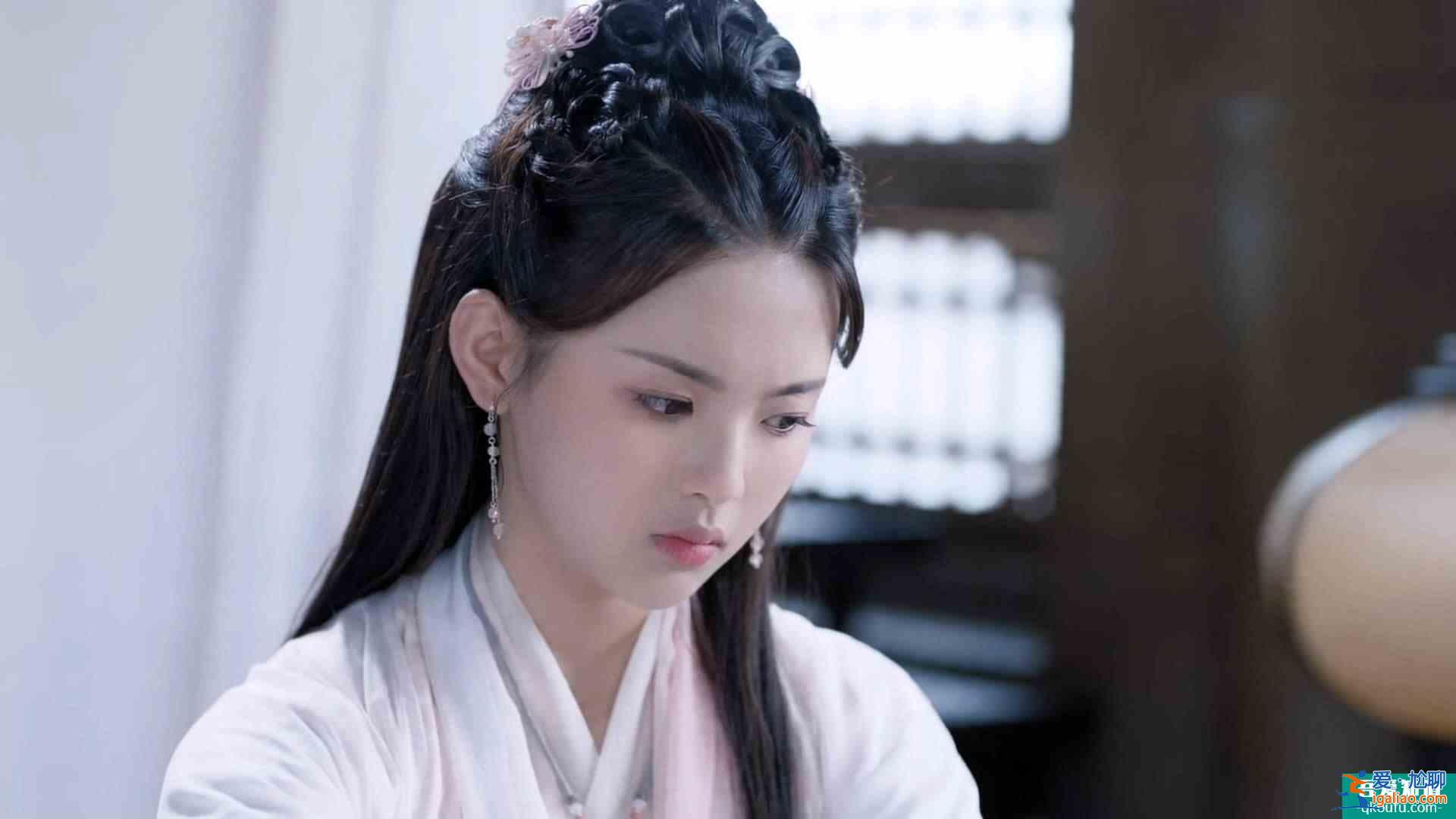 《且聽鳳鳴》證明，楊超越正在走肖戰的路，結局卻大不同？