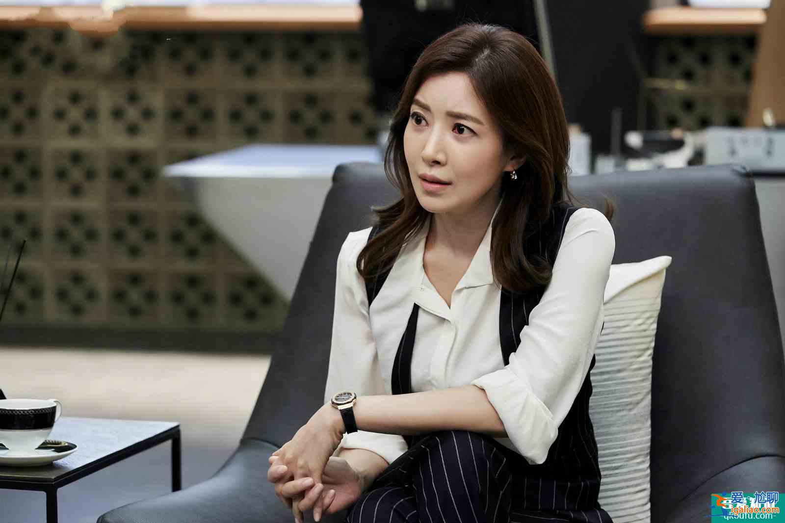 《秘密森林2》首播,曹承佑裴斗娜再合作,懸疑跌宕首集9.4分? 《秘密森林2》首播,曹承佑裴斗娜再合作,懸疑跌宕首集9.4分?