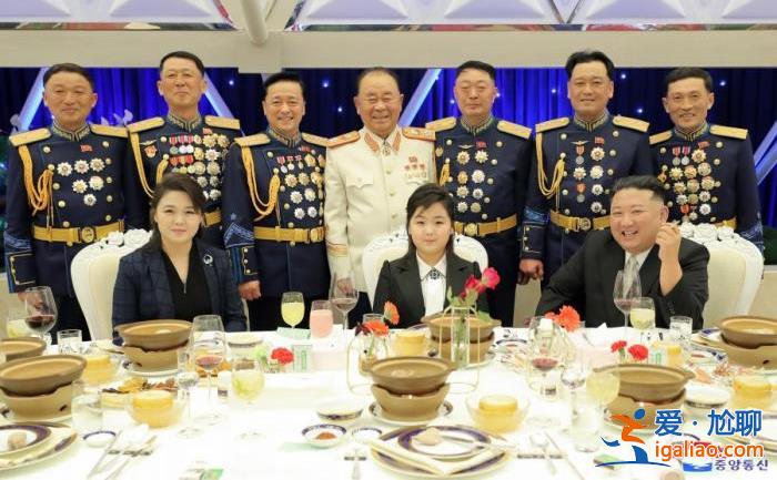 金正恩女兒四次公開亮相 都在軍隊有關(guān)場合 專家分析其深意？