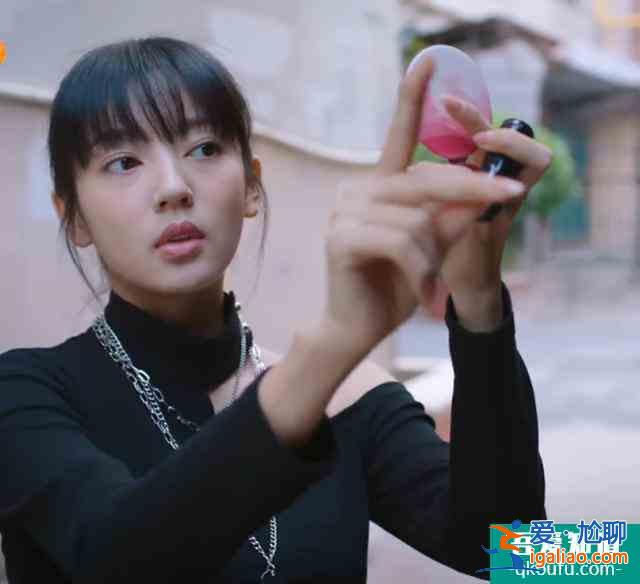 以家人之名：李尖尖另一個閨蜜出場，學習倒數第一，但身份不普通？