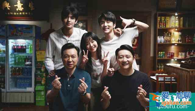 《以家人之名》VS《且聽鳳鳴》，都是人氣明星，差距卻如此大？？