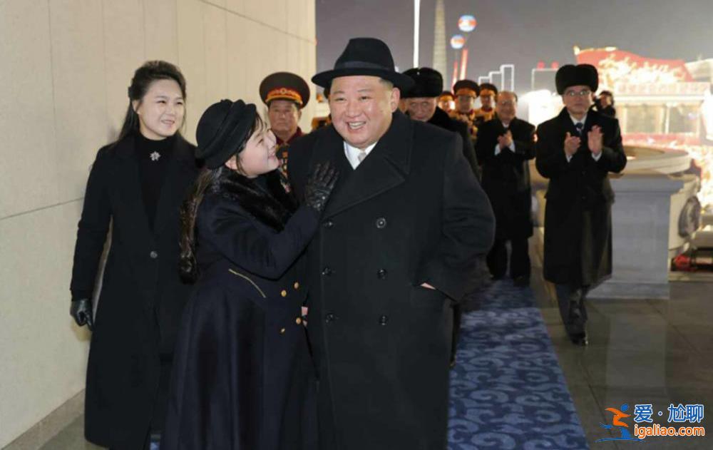 金正恩父女首度同臺閱兵 有何特殊之處？？