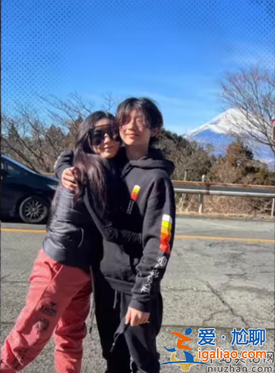 張柏芝謝霆鋒復合真的嗎?離婚11年同過情人節 疑一起帶娃滑雪