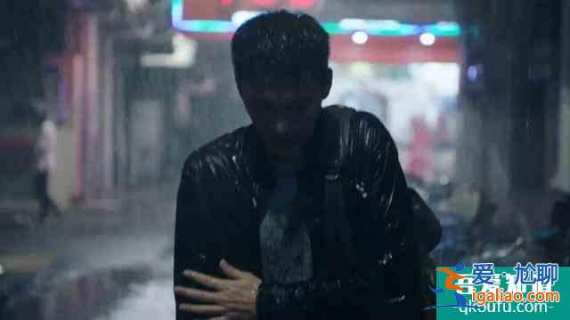 網劇《穿越火線》許蔚回憶車禍的片段，大家按暫停看仔細了沒？