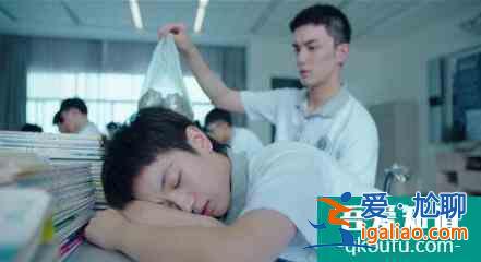 《穿越火線》網劇：愛情來的太快像龍卷風？