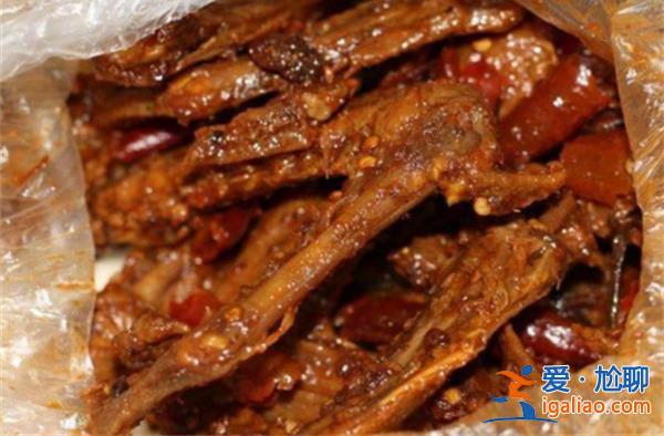 鹵味巨頭周黑鴨利潤暴降[利潤暴降]？