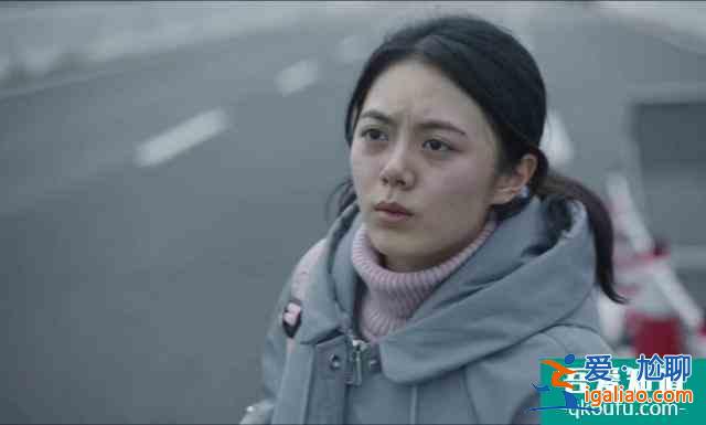 零片酬、素顏出鏡、真人真事，抗疫劇《在一起》還沒(méi)看就哭了？
