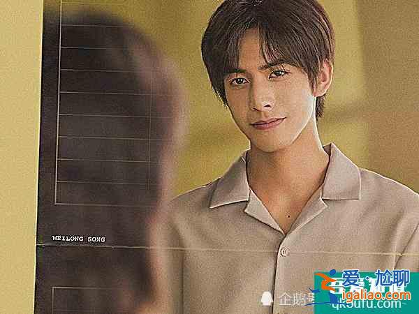 《以家人之名》：有誰注意到海報上的背影？都是同一個人？
