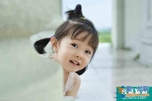 《以家人之名》哥哥們是想賺妹妹錢嗎？編劇，你又想騙我生二胎？