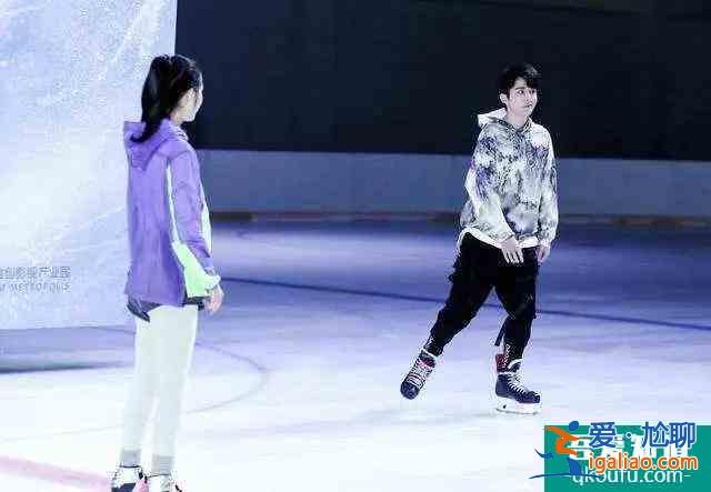 《以家人之名》憑什么熱度爆表?集齊三個(gè)爆款演員,劇情笑到噴飯? 《以家人之名》憑什么熱度爆表?集齊三個(gè)爆款演員,劇情笑到噴飯?