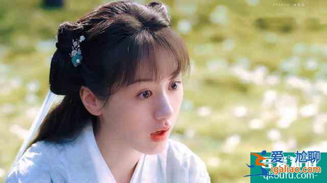 都說《琉璃》設(shè)定像《香蜜沉沉》，兩位女主比，你覺得誰顏值高？