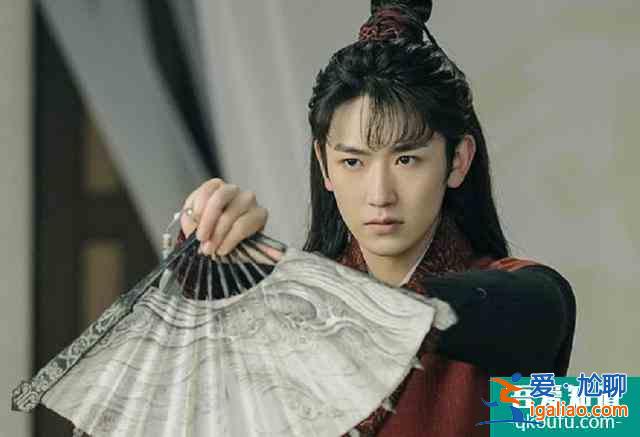 《且聽鳳鳴》楊超越演技被贊，男主撞臉霍建華，“陳情男孩”出彩？