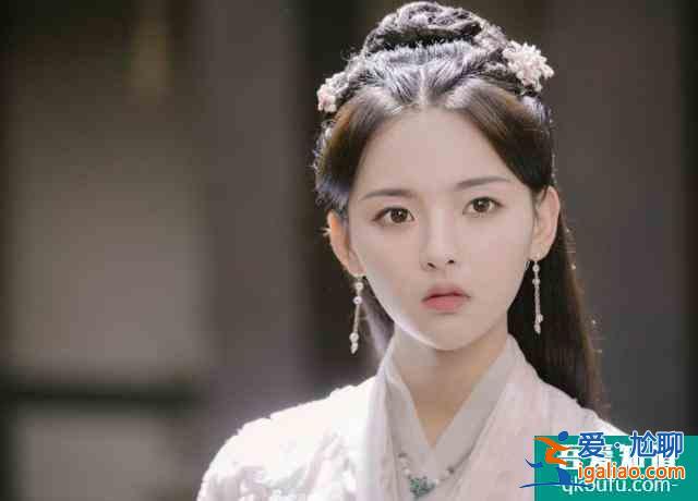 《且聽鳳鳴》楊超越演技被贊，男主撞臉霍建華，“陳情男孩”出彩？