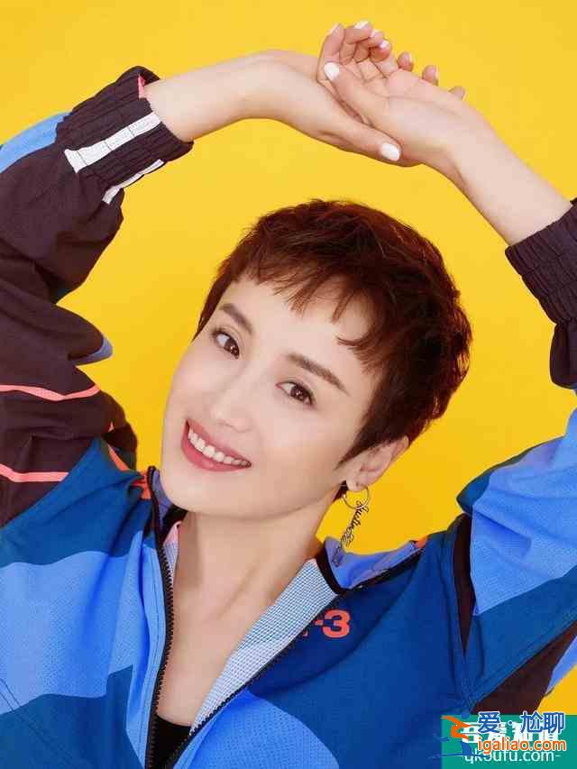 她在《三十而已》演N號角色，曾跟黃曉明潘粵明組CP？
