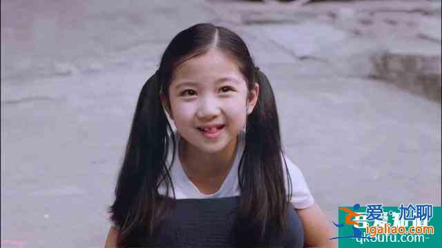 《以家人之名》凌霄喜提新妹妹，李尖尖吃醋，上演搶哥哥名場面？