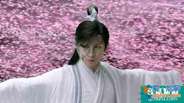 新劇《琉璃》觀后感，愛情來得快如閃電，女主造型太不給力？
