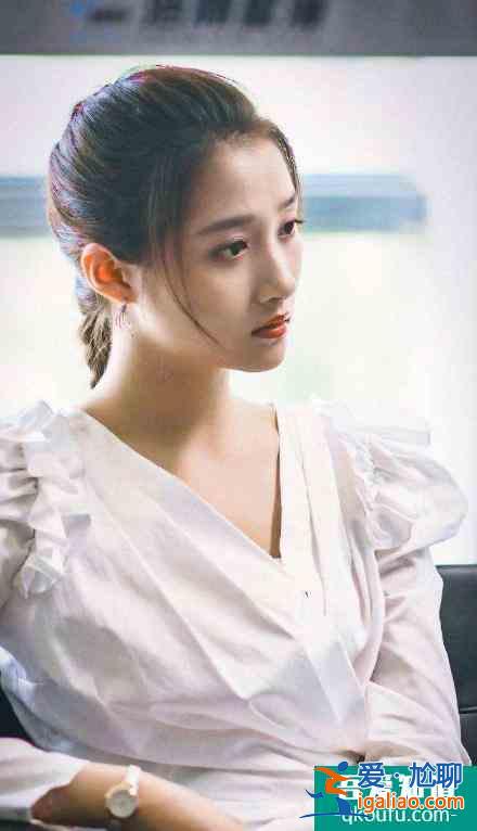 《二十不惑》:姜小果這樣的女生,沒誰能架得住? 《二十不惑》:姜小果這樣的女生,沒誰能架得住?