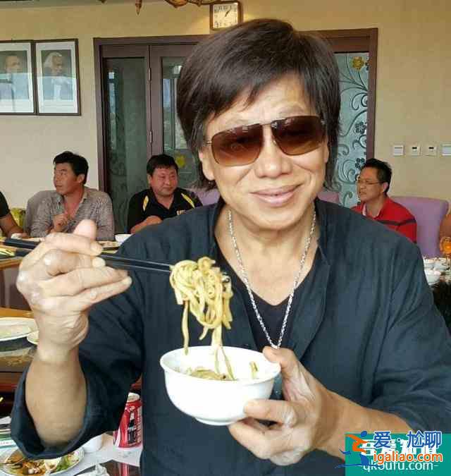 梁小龍、釋小龍上線《大俠霍元甲》,兩代陳真同框,收視瞬時破2? 梁小龍、釋小龍上線《大俠霍元甲》,兩代陳真同框,收視瞬時破2?