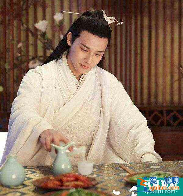 《離人心上》：鄭業成還是帥將軍，胡意旋不再傻白甜？