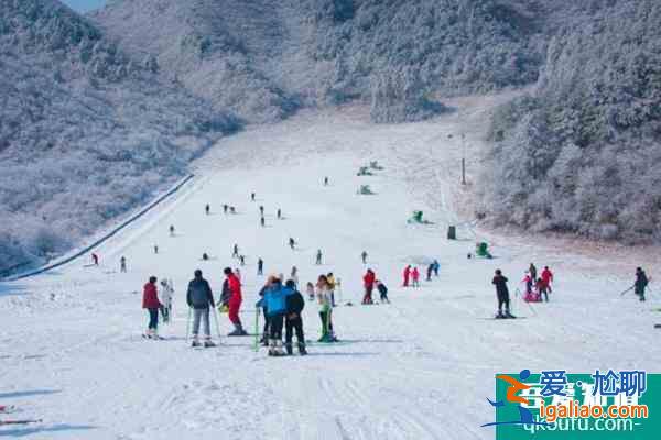 2021金佛山牽牛坪滑雪場開放時間及門票價格？