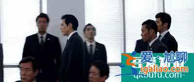 韓國電影《新世界》百看不厭：從丁青之死說起，看李子成如何崛起？