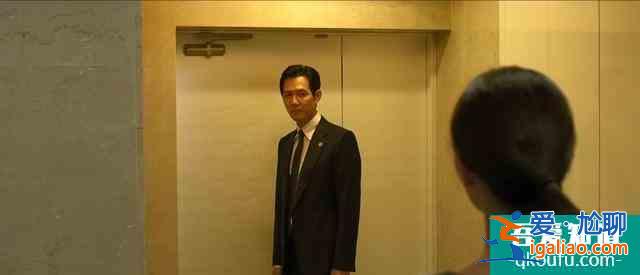 晚了十年的韓國電影《新世界》，比《無間道》到底好看在哪里？？