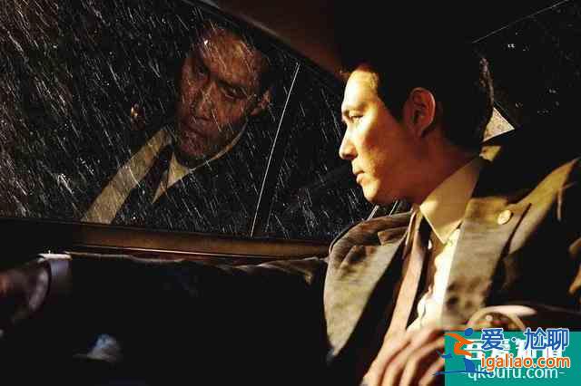 李政宰《輔佐官》:一部全面超越黑幫片《新世界》的高分韓劇? 李政宰《輔佐官》:一部全面超越黑幫片《新世界》的高分韓劇?