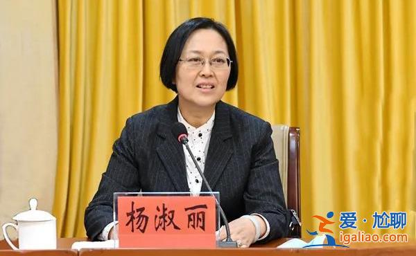 建議優化社保政策 保障外賣、快遞員參保權益？