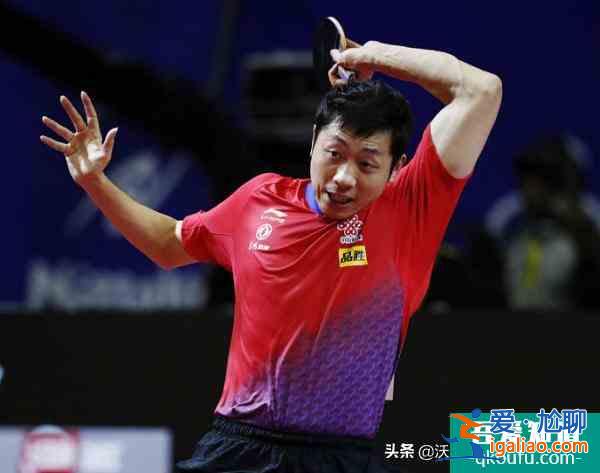 榮耀乒乓定檔,白敬亭曬技術被吐槽“僵硬”!許昕遭兒子腳踩不服? 榮耀乒乓定檔,白敬亭曬技術被吐槽“僵硬”!許昕遭兒子腳踩不服?