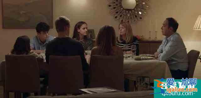 熬夜看完《三十而已》,這屆年輕人先崩潰了? 熬夜看完《三十而已》,這屆年輕人先崩潰了?