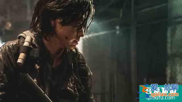 等了四年的《釜山行2》，續(xù)集全員大換血，到底還是爛尾了？