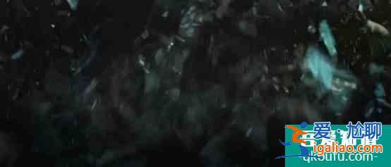 等了四年的《釜山行2》，續(xù)集全員大換血，到底還是爛尾了？