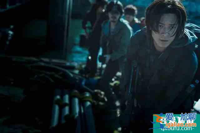 等了四年的《釜山行2》，續(xù)集全員大換血，到底還是爛尾了？