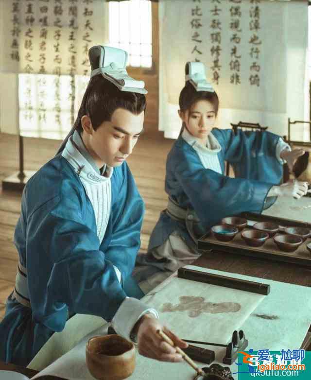 《漂亮書生》路透照,一米五的鞠婧祎腳蹬恨天高,妝容被于正吐槽? 《漂亮書生》路透照,一米五的鞠婧祎腳蹬恨天高,妝容被于正吐槽?