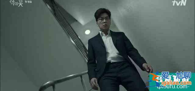 女刑警愛上殺人魔？韓國人可真會玩？