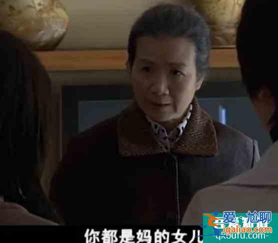 《三十而已》“有什么事有我”，爸爸的定心丸，是顧佳前進的勇氣？