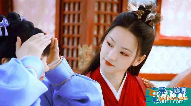 鄭業(yè)成《離人心上》首播，演技穩(wěn)眼神有戲，女主設(shè)定是一大亮點？
