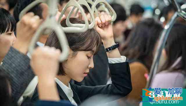 你沒看懂《三十而已》：顧佳的完美，是一場(chǎng)騙局？