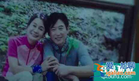 優雅的朋友間,全藏著成年人之間骯臟不堪的秘密? 優雅的朋友間,全藏著成年人之間骯臟不堪的秘密?