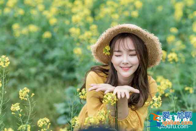 三十而已:陳女士定百萬珠寶當(dāng)祭品,女人的高尚值幾個(gè)錢?? 三十而已:陳女士定百萬珠寶當(dāng)祭品,女人的高尚值幾個(gè)錢??