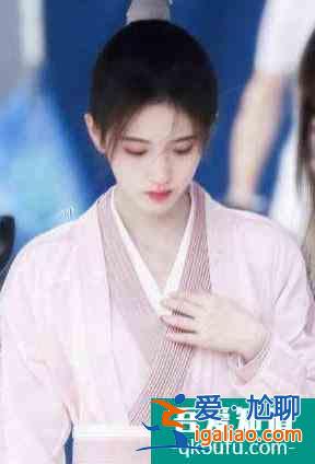 鞠婧祎新劇《漂亮書生》來襲，觀眾卻不買賬，只因人設太多槽點？