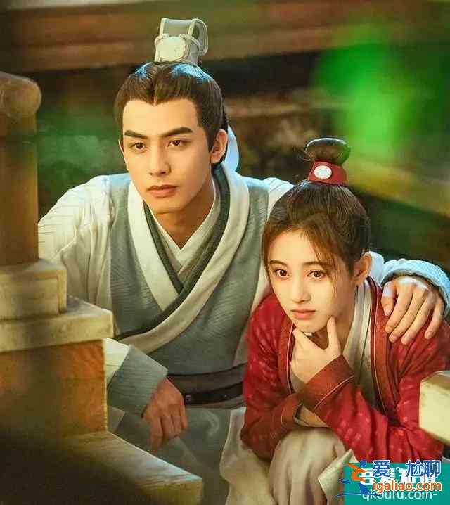 《漂亮書生》女扮男裝細節被批極不合理，為啥熱度只增不減？？