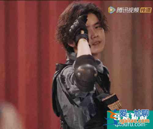 熱播網劇《穿越火線》肖楓一個人Cut全場嗎？？