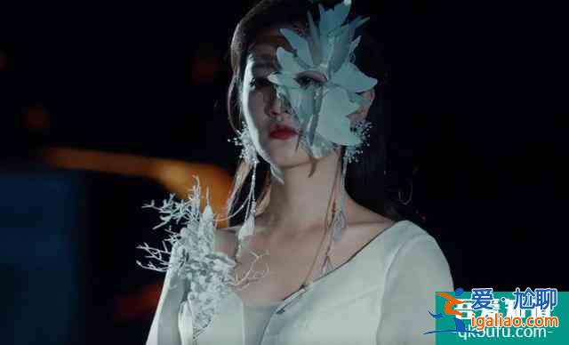 《抬頭有星光》官宣定檔，男女主顏值高，有誰注意到女二號？？