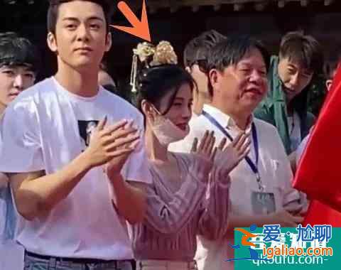 《漂亮書生》剛定檔，鞠婧祎又有新劇開機，路透照卻讓人心生不滿？