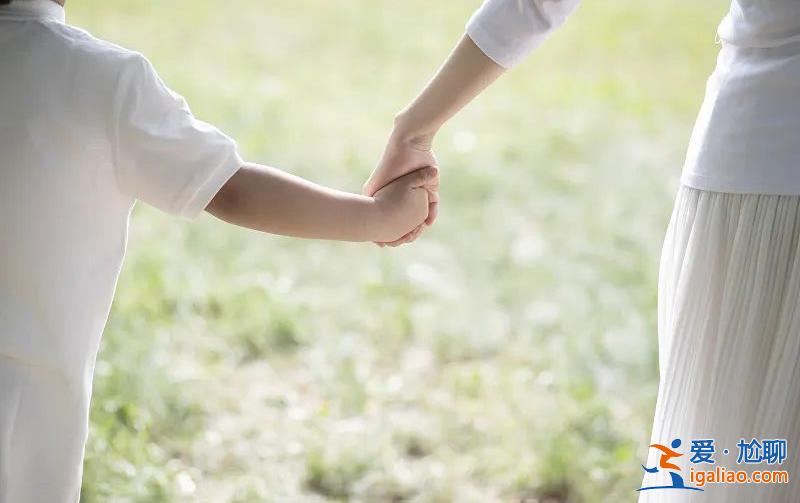 兒子被圍毆 給打人者處分是底線? 兒子被圍毆 給打人者處分是底線?