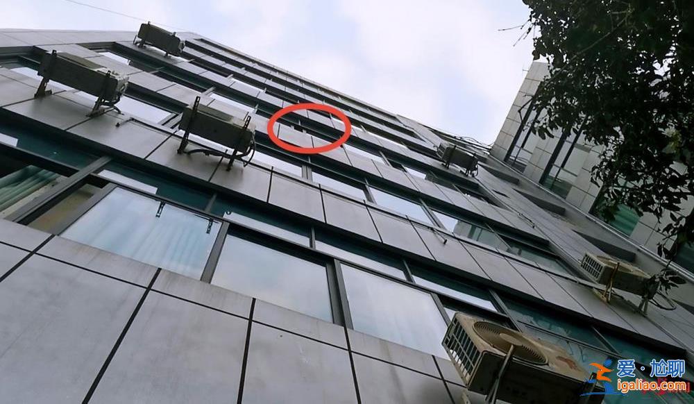 涉事民警為疏忽自責 當事女生被疑誣告很委屈？