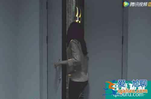 文能搞業(yè)務(wù)武能撕x的女性爽劇，《三十而已》終于得到該有的熱搜？