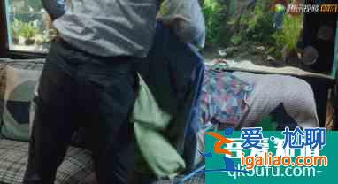 文能搞業(yè)務(wù)武能撕x的女性爽劇，《三十而已》終于得到該有的熱搜？